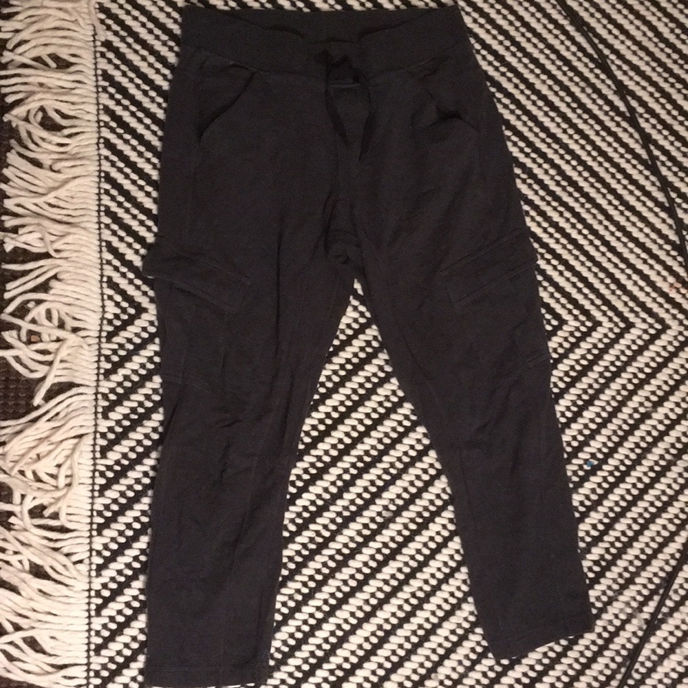 Drawstring lulu joggers size 10